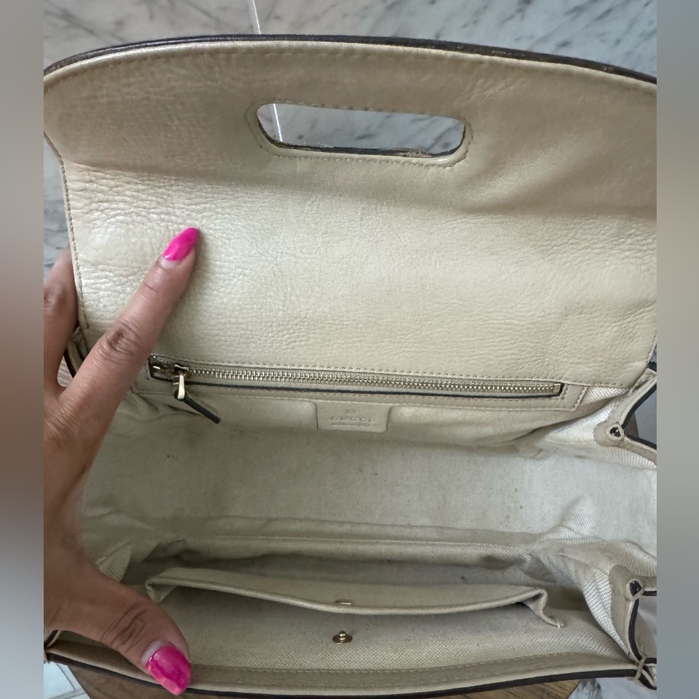 Gucci Bamboo handbag - Picture 9 of 13